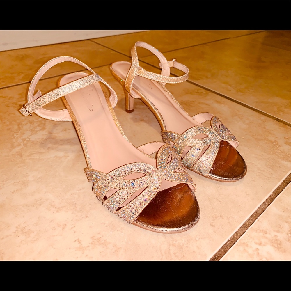 Beautiful 1 inch Princess Heels